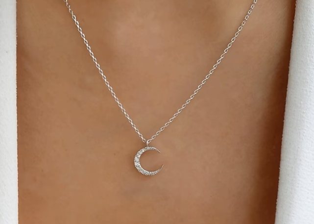 Mama Moon™ She Shines Necklace